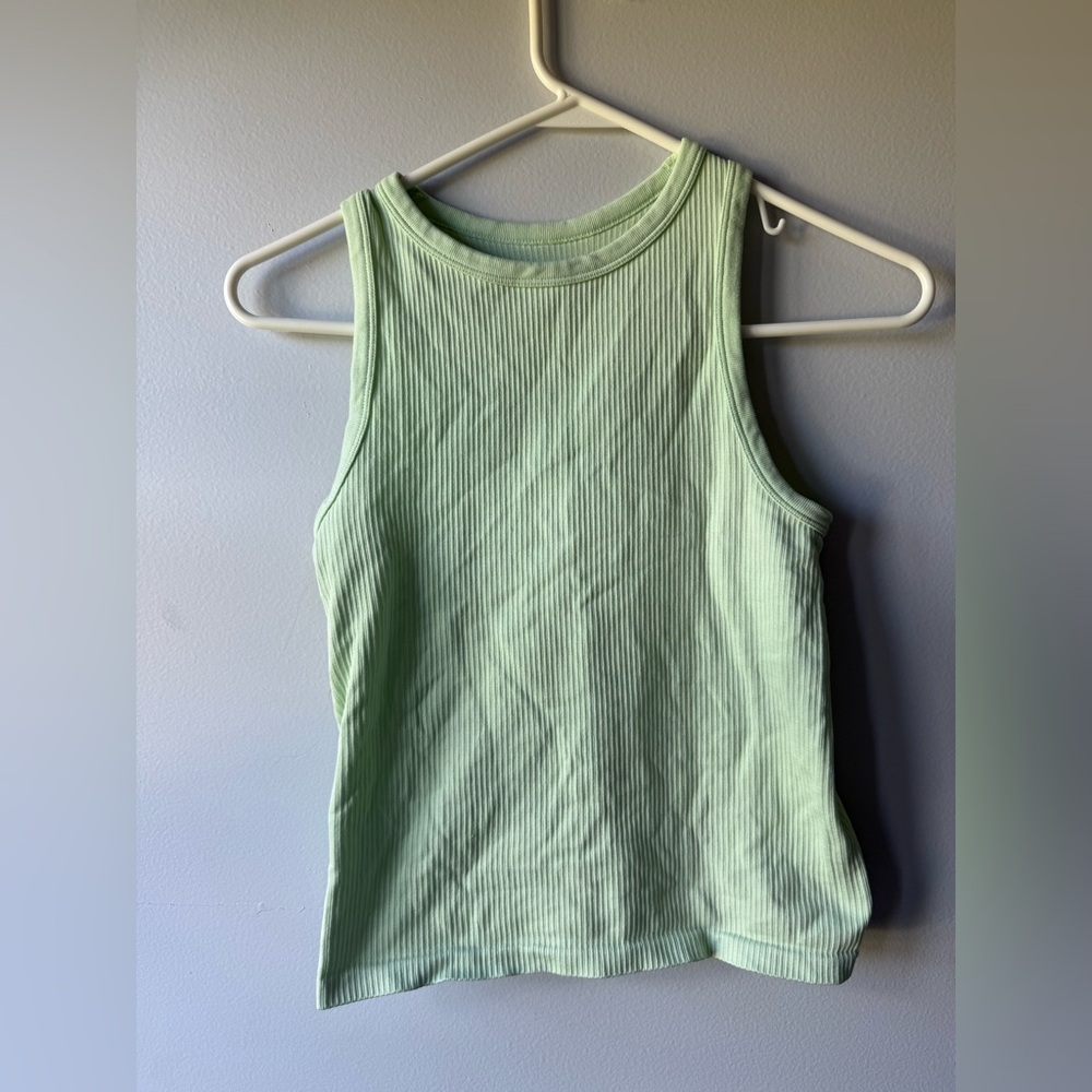 No Boundaries Light Green Ribbed Tank Top Size Medium